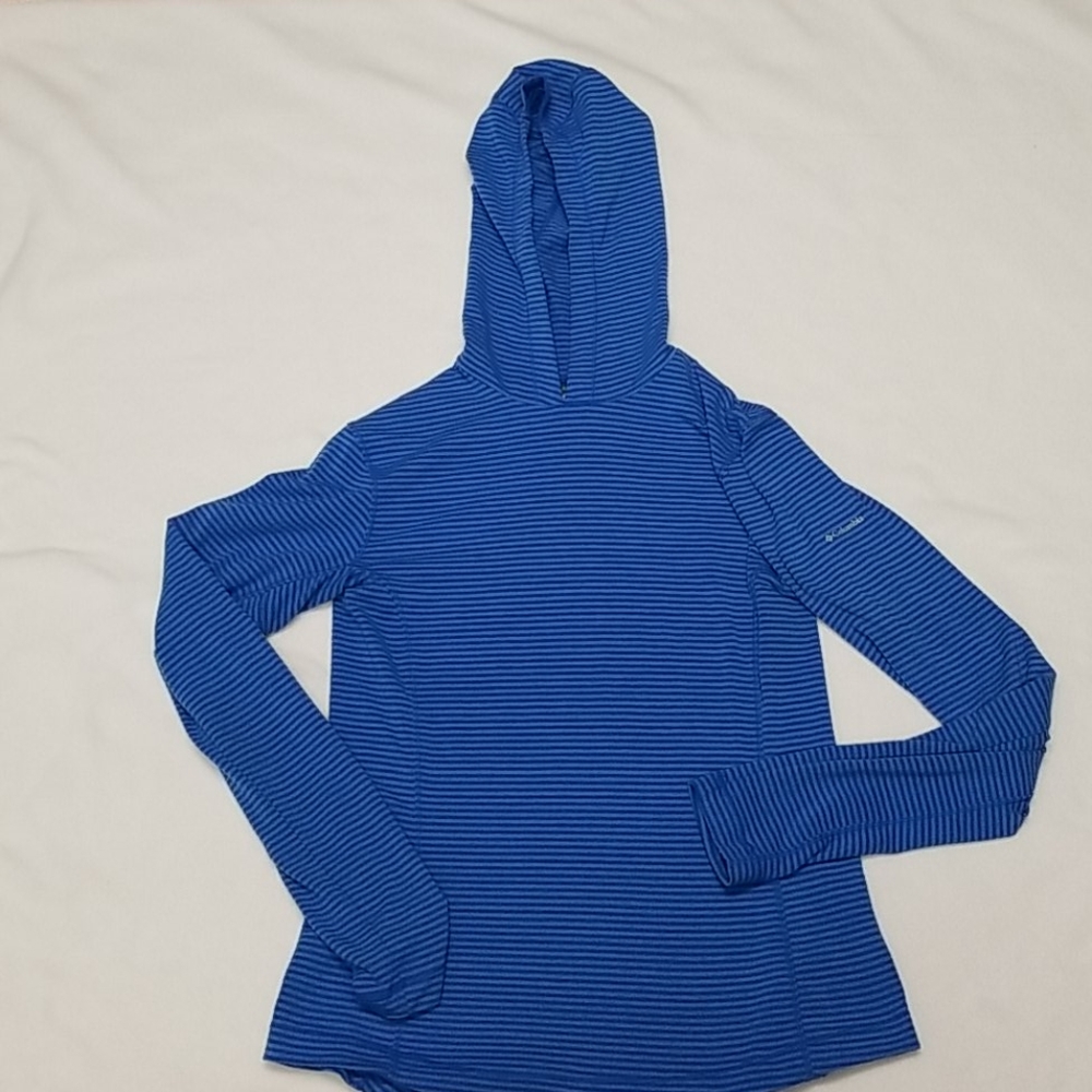 Columbia blue Omni-wick striped hoodie sz S